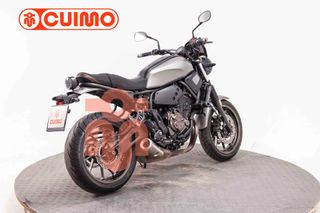 YAMAHA XSR 700