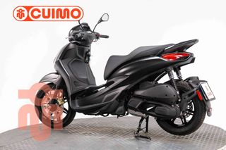 PIAGGIO BEVERLY 300 HPE