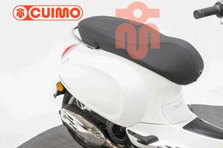 VESPA PRIMAVERA 125