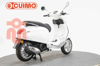 VESPA PRIMAVERA 125