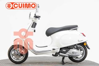 VESPA PRIMAVERA 125