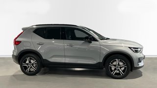 VOLVO XC40 2.0 B3 MHEV PLUS DARK DCT 163 5P