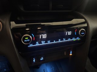 TOYOTA YARIS CROSS 1.5 VVT-I HYBRID ADVENTURE AWD-I 116 5P