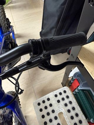 Bicicleta eléctrica Mondraker Grommy 16 Azul