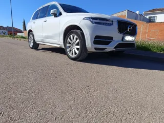 Volvo EX90 2018