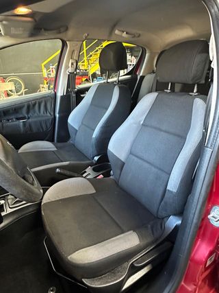 PEUGEOT 207 1.6 hdi 16v X-Line 5p