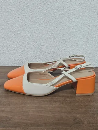 Sandalias Naranja y Blanco Tira Tobillo