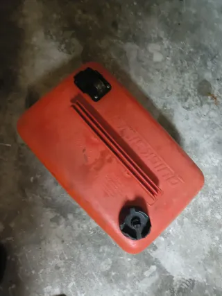 Tanque Quiksilver Mercury 25L