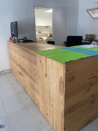 Mostrador de madera