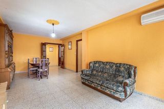 Piso en venta en Barrio de Zaidín en Granada
