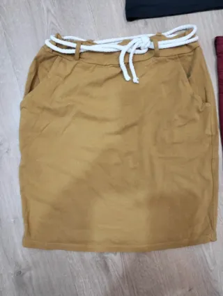 Lote de ropa de mujer. Talla 38/Única