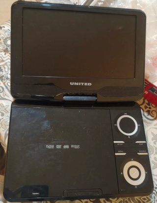 Lettore DVD Portatile United DVT 9010