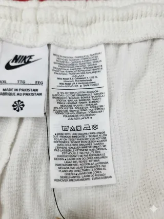 Nike Pantaloncini in cotone a costine