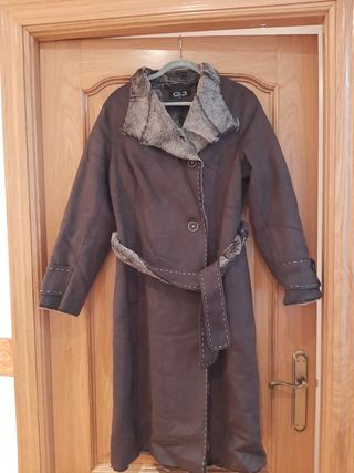 Abrigo largo de piel G3 marrón