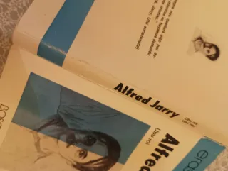 "Ubu roi / Ubú rey", A. Jarry. Ed. bilingüe.