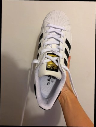 Adidas Superstar Talla 43 Blancas y Negras
