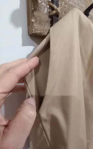 Pantalón tobillero beige Carmakoma