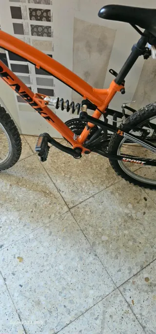Bicicleta Naranja 70€ Rossa  35