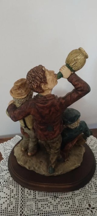 Statua Tre Ubriaconi