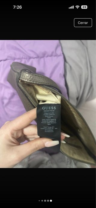 Bolso Guess Blanco con Flores Bordadas Con neceser