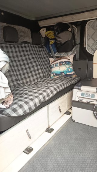 Opel Vivaro camper