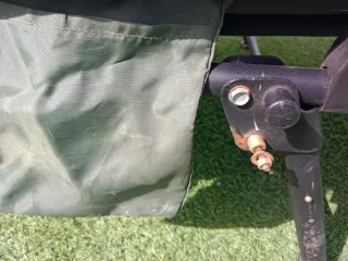 Cama de pesca plegable