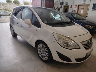Opel Meriva 2011