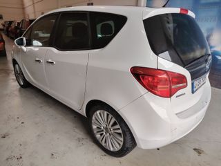 Opel Meriva 2011