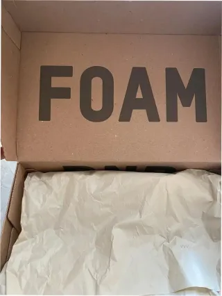 Yeezy Foam Runner Talla 39 Blanco