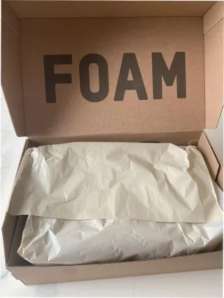 Yeezy Foam Runner Talla 41 Beige