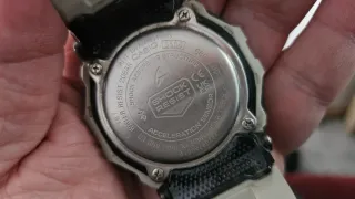 Casio G-Shock GBD-200 Beige/Negro