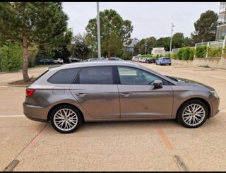 SEAT Leon. del 29/12/2013 NACIONAL
