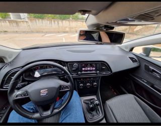 SEAT Leon. del 29/12/2013 NACIONAL