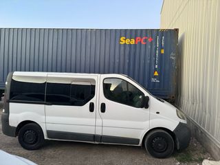 Opel Vivaro 2005