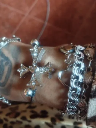 Anillo con piedra grande