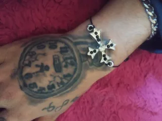 Anillo con piedra grande