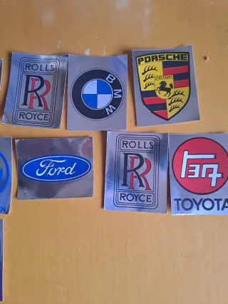 14 figurine panini loghi marche auto e moto