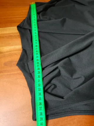 Top incrociato nero taglia XXL