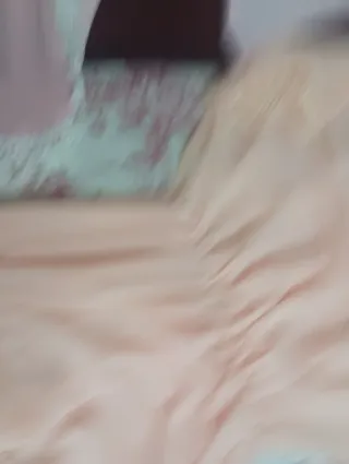 Ropas de encaje rosa