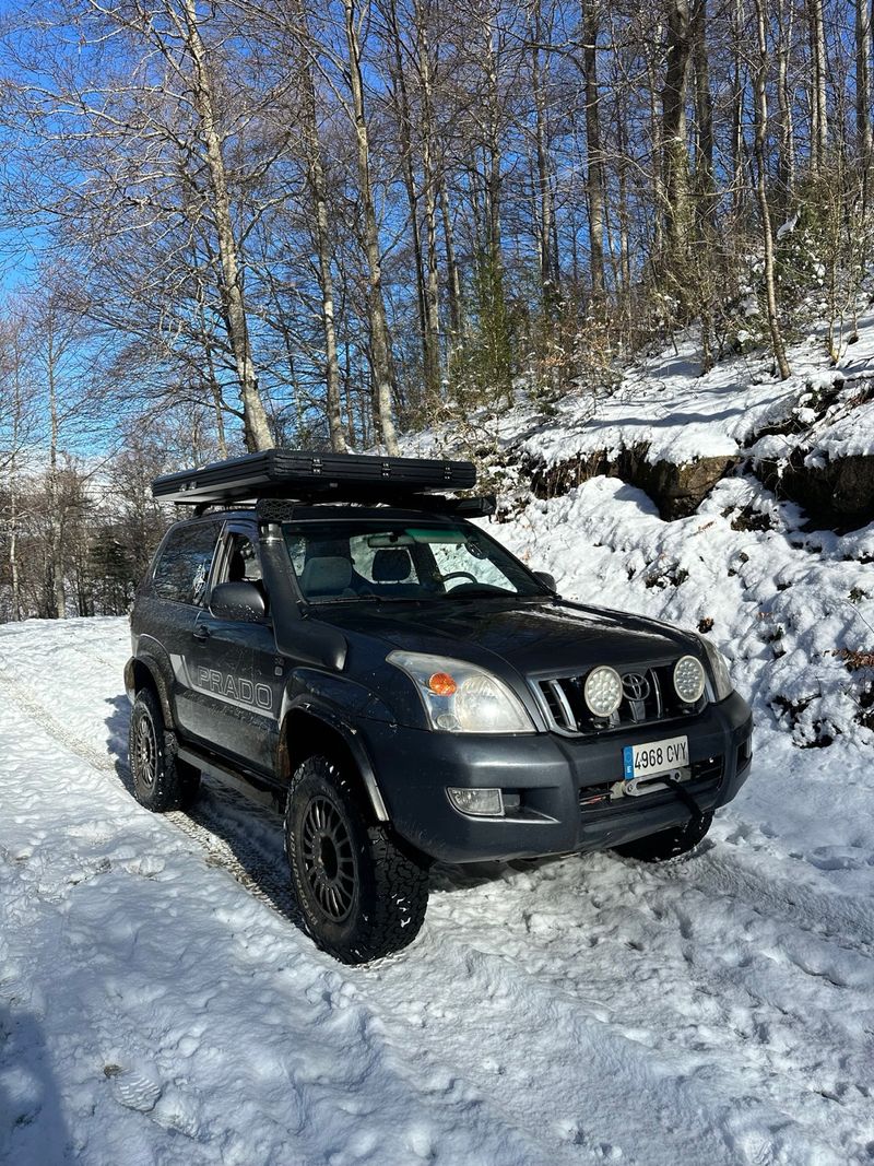 Toyota Land Cruiser 2005 - foto 1