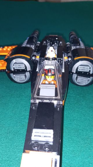 Lego 75102 X wing  negra