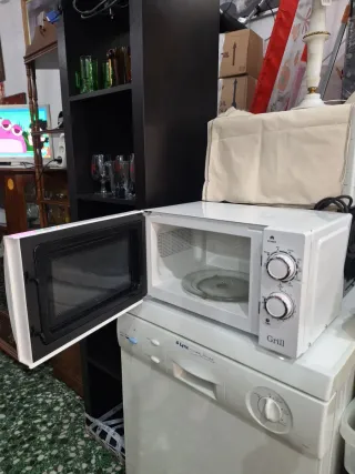 Microondas Orbegozo Grill Blanco