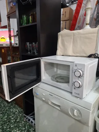 Microondas Orbegozo Grill Blanco
