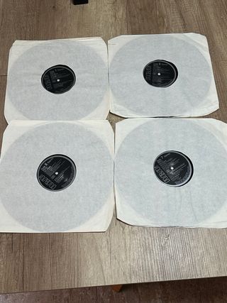 4 Vinilos Elvis Presley The Legend 4 LP Vinilo