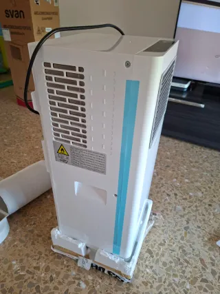 Aire Acondicionado Portátil Svan SAAP900F