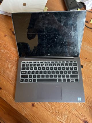 Xiaomi Air 13.3 Gris/Plata (para arreglar)
