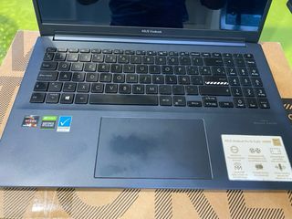 Portátil Asus Vivobook Pro 15 QLED Negro