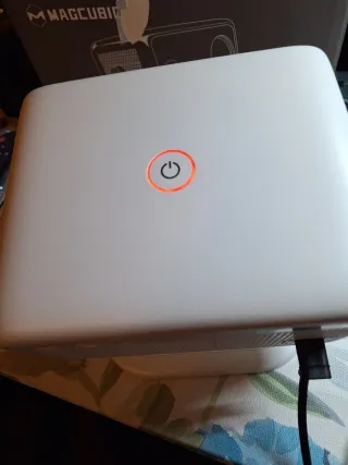 Proyector Magcubic LED Rotación 360° Blanco