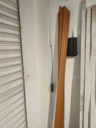 Puerta de roble con cristal