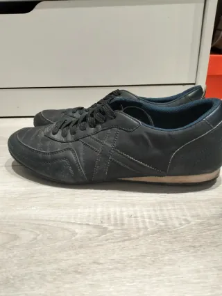 Zapatillas Munich Negras y Grises